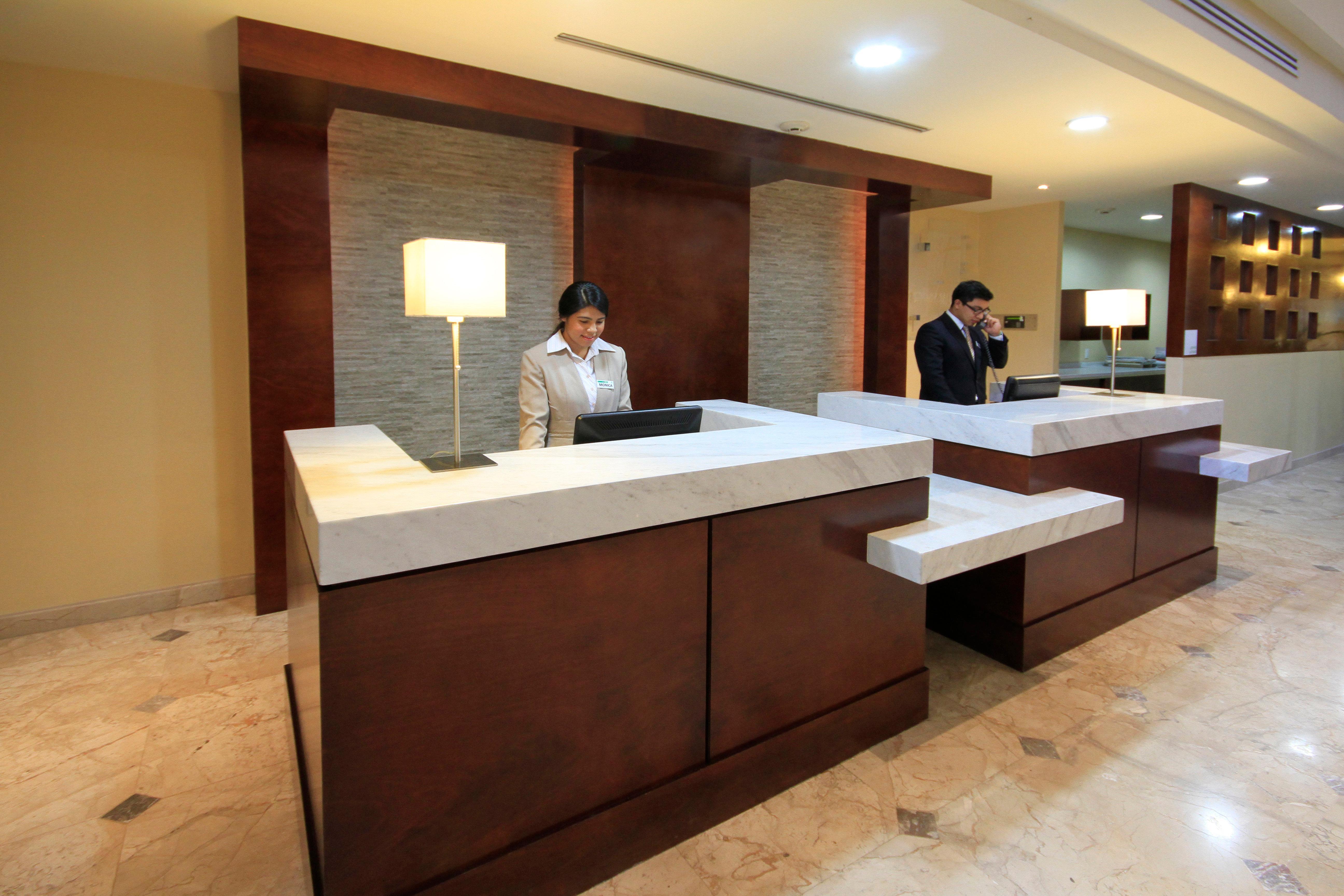 Holiday Inn Monclova By Ihg Экстерьер фото