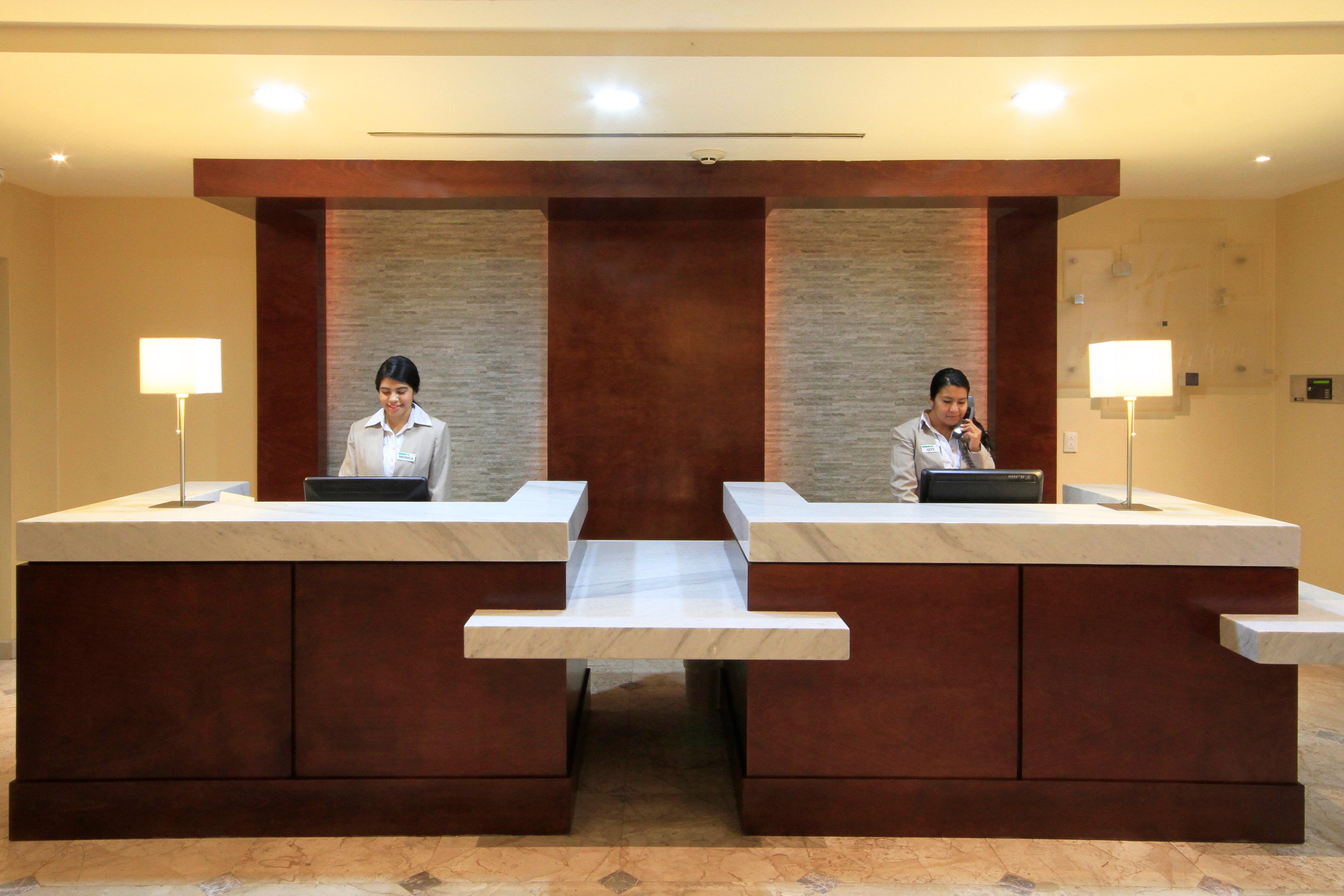 Holiday Inn Monclova By Ihg Экстерьер фото