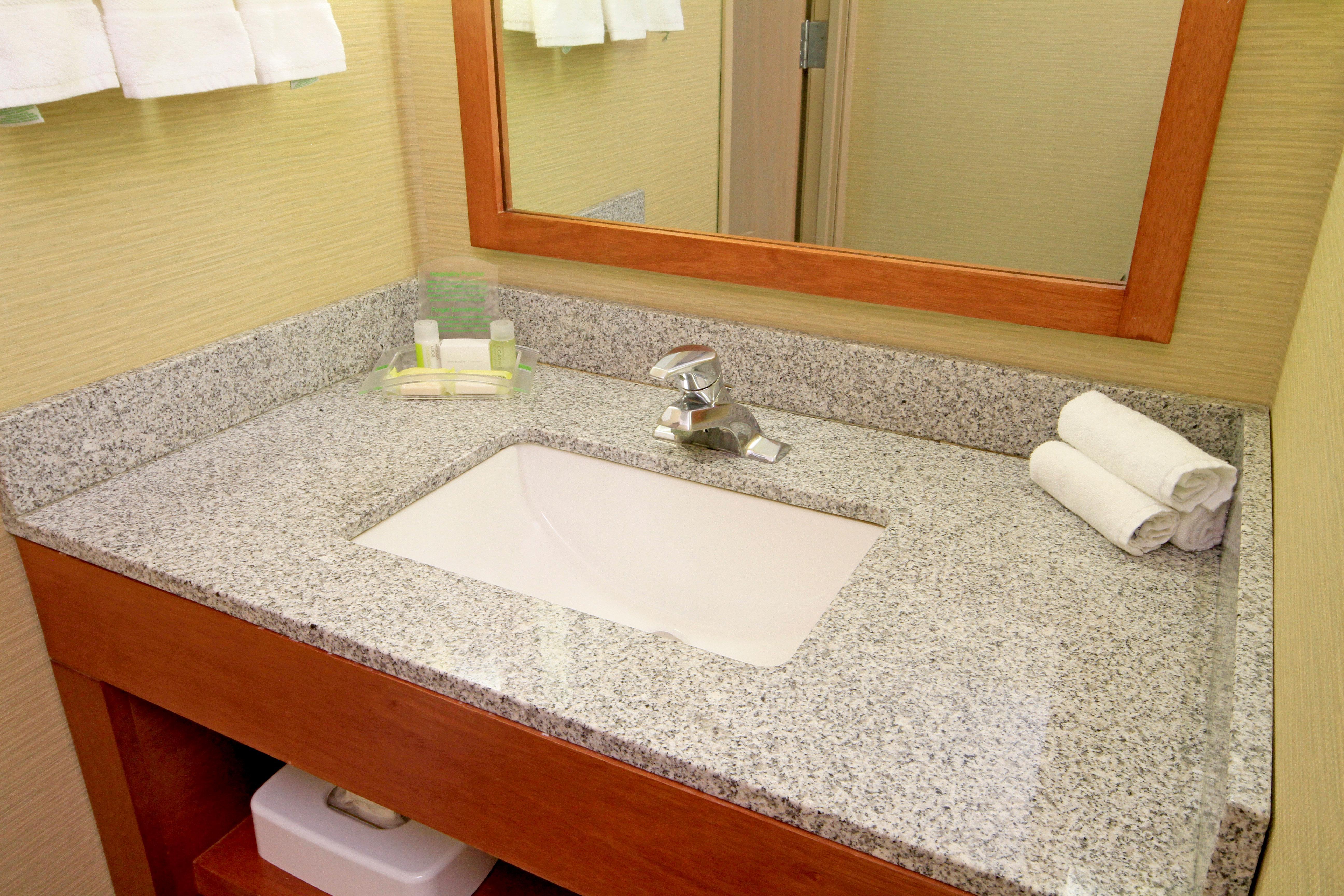 Holiday Inn Monclova By Ihg Экстерьер фото