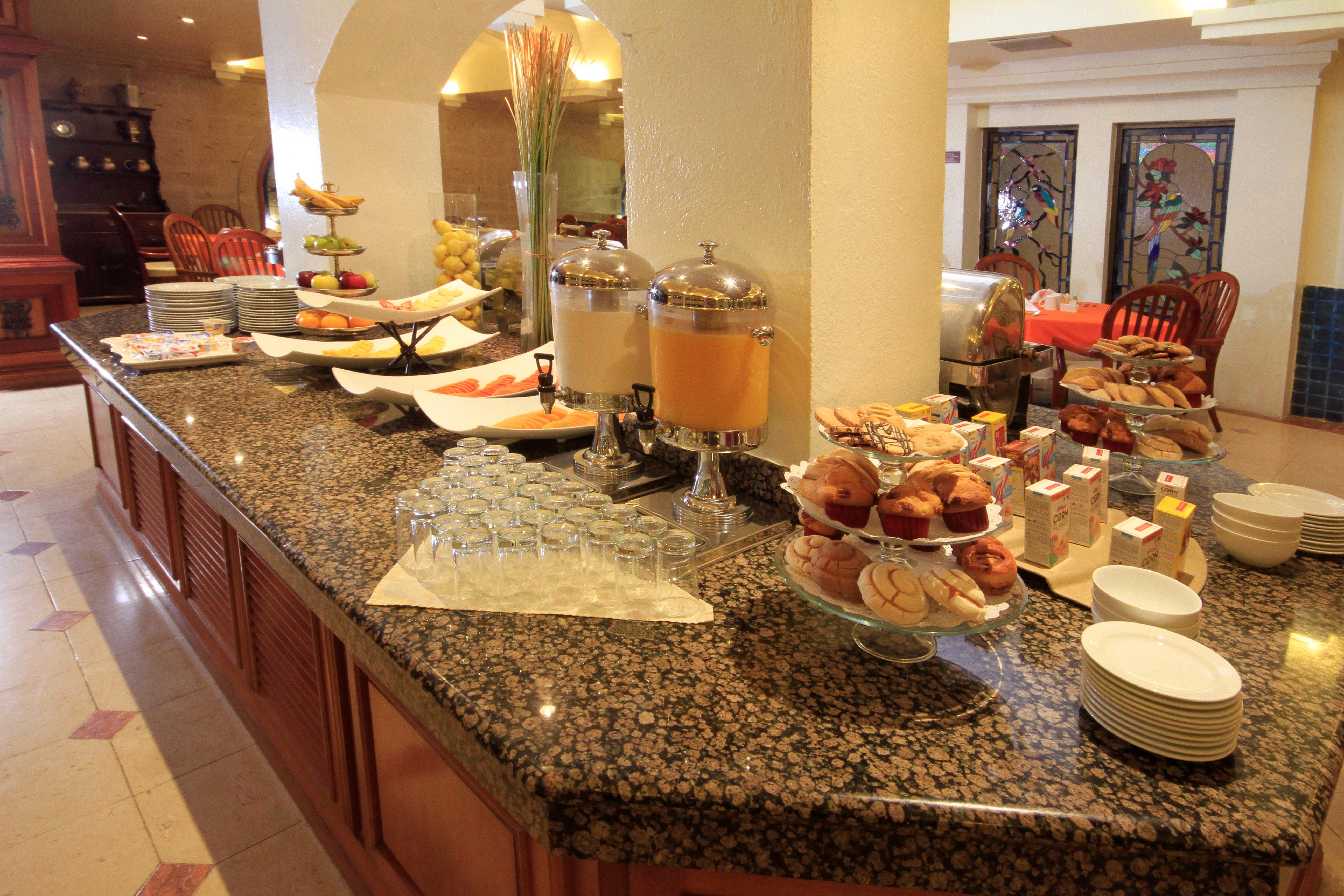 Holiday Inn Monclova By Ihg Экстерьер фото